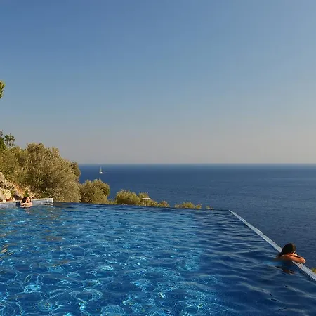 Kalamar 3* Kalkan