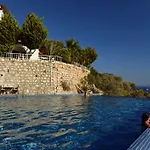 Kalamar 3*