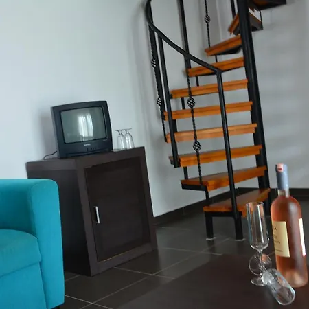 Bed & Breakfast Kalamar 3*