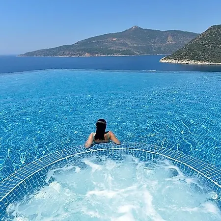 Kalamar 3* Kalkan