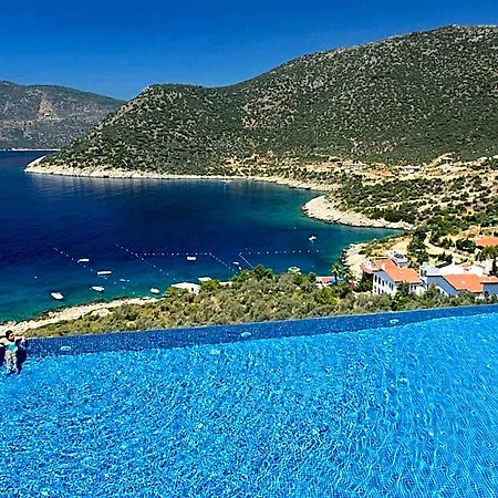 Kalamar Bed & Breakfast 3*