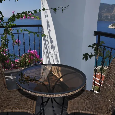 Kalamar Bed & Breakfast 3*