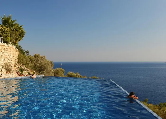 Kalamar 3* Kalkan