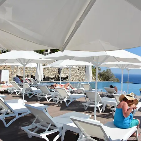 Oda ve Kahvaltı Kalamar Kalkan